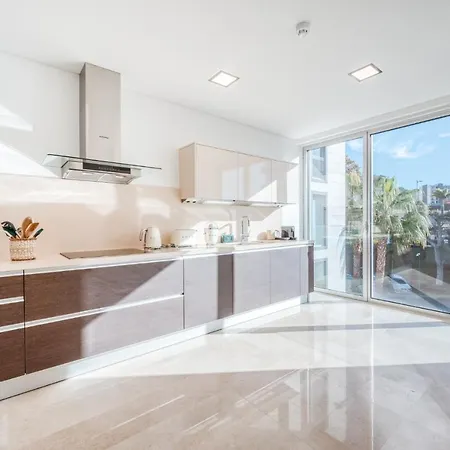 Suite 107 - Two Bedroom Apartment Funchal  Zewnętrze zdjęcie