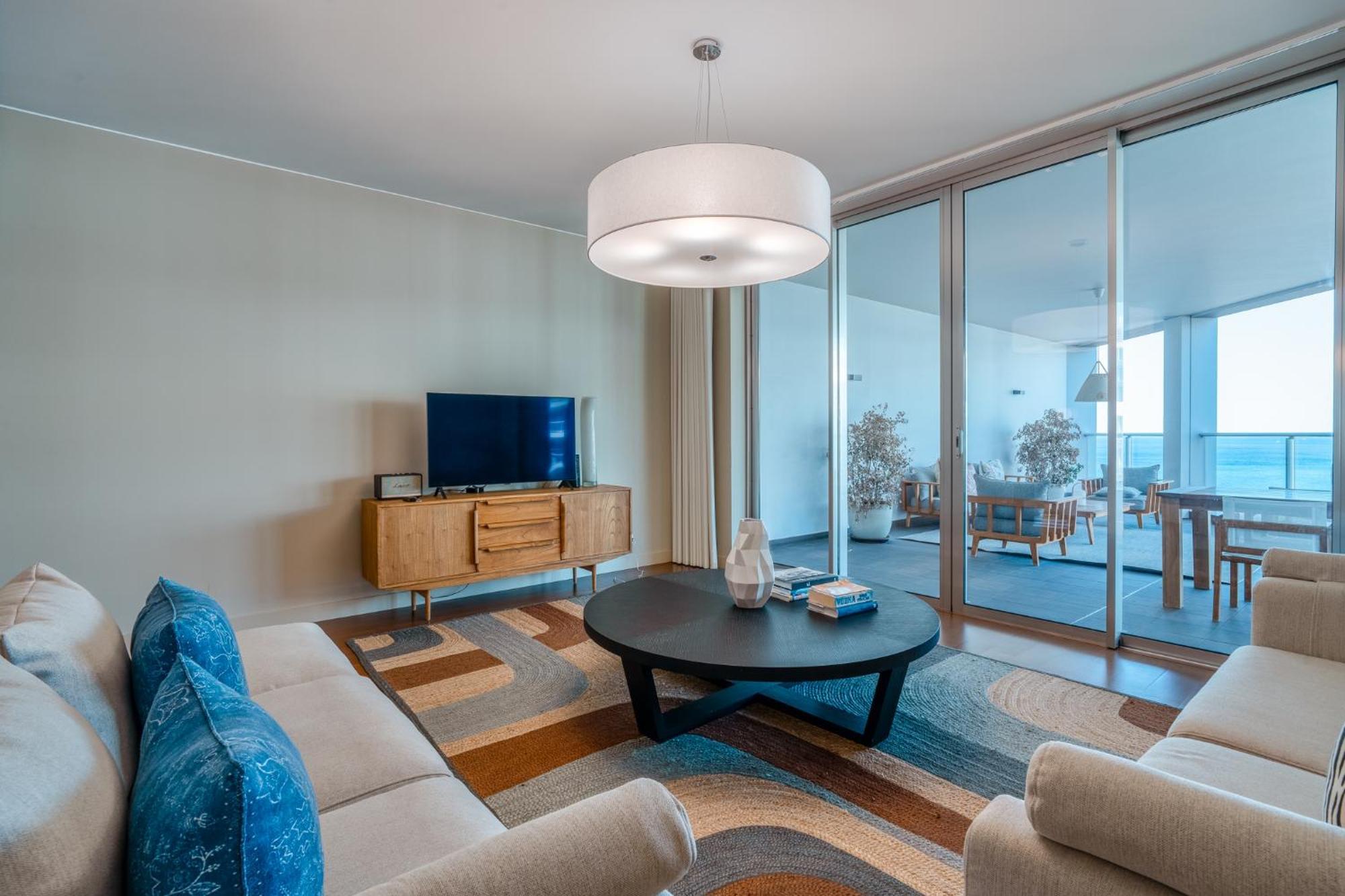 107 - Two Bedroom Apartamento *